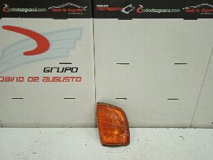 PILOTO INTERMITENTE DELANTERO IZQUIERDO MERCEDES-BENZ