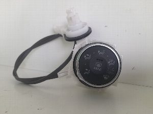 MANDO CLIMATIZADOR TOYOTA YARIS (XP21) 2023