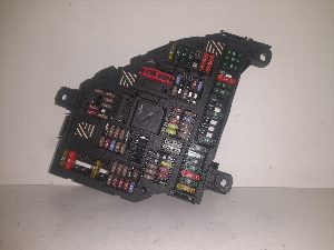 CAJA RELES / FUSIBLES BMW SERIE 5 LIM. (F10) 2014
