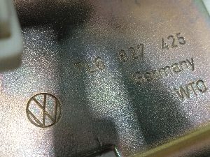CERRADURA MALETERO / PORTON VOLKSWAGEN TOUAREG (7LA)