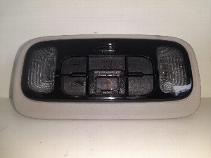 LUZ INTERIOR TOYOTA YARIS (XP21) 2023