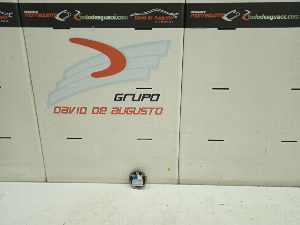 TAPACUBOS BMW SERIE 3 BERLINA (E90) 2005