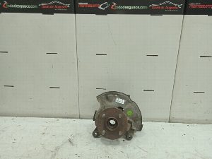 MANGUETA DELANTERA IZQUIERDA VOLKSWAGEN POLO (9N1) 2004