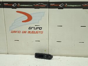 MANDO ELEVALUNAS DELANTERO IZQUIERDO RENAULT CLIO III