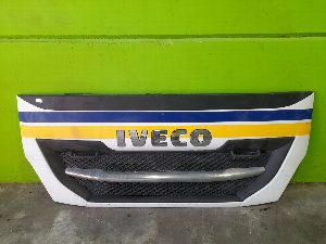 CALANDRA DELANTERA DE RADIADOR IVECO MS34Y 2021