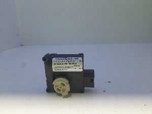 MOTOR APERTURA TRAMPILLA AUDI A6 AVANT (4F5) 2006