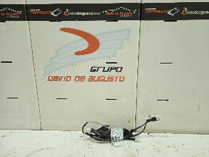 INSTALACION ELECTRICA TOYOTA YARIS 2015