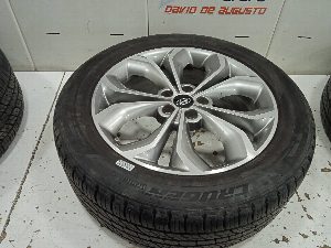 JUEGO DE RUEDAS Y NEUMATICOS HYUNDAI SANTA FE (DM) 2015