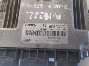 CENTRALITA MOTOR UCE RENAULT SCENIC II 2005