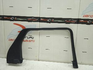 MOLDURA PUERTA TRASERAIZQUIERDA LAND ROVER