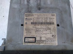 SISTEMA AUDIO / RADIO CD MERCEDES-BENZ