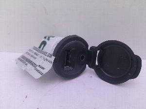 PUERTO USB AUX TOYOTA PROACE 2015