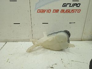 DEPOSITO REFRIGERANTE MERCEDES-BENZ