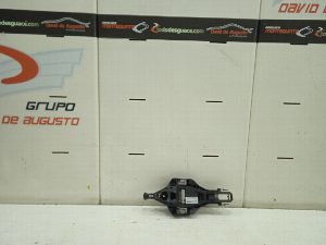 SOPORTE MANETA EXTERIOR PUERTA TRASERA IZQUIERDA