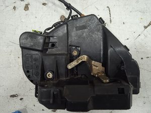 CERRADURA PUERTA TRASERA IZQUIERDA MERCEDES-BENZ