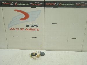MOTOR ELEVALUNAS TRASERO DERECHO MERCEDES-BENZ