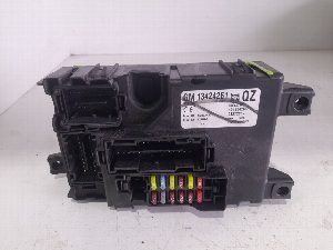 CAJA RELES / FUSIBLES OPEL CORSA D 2014